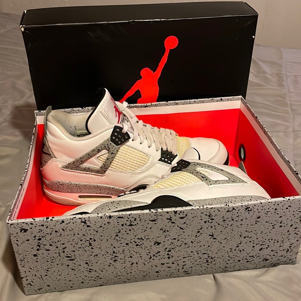 Air Jordan 4 Retro OG in box